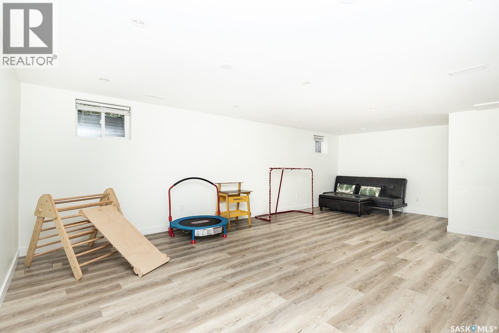 4 Rutter CRESCENT — photo 26