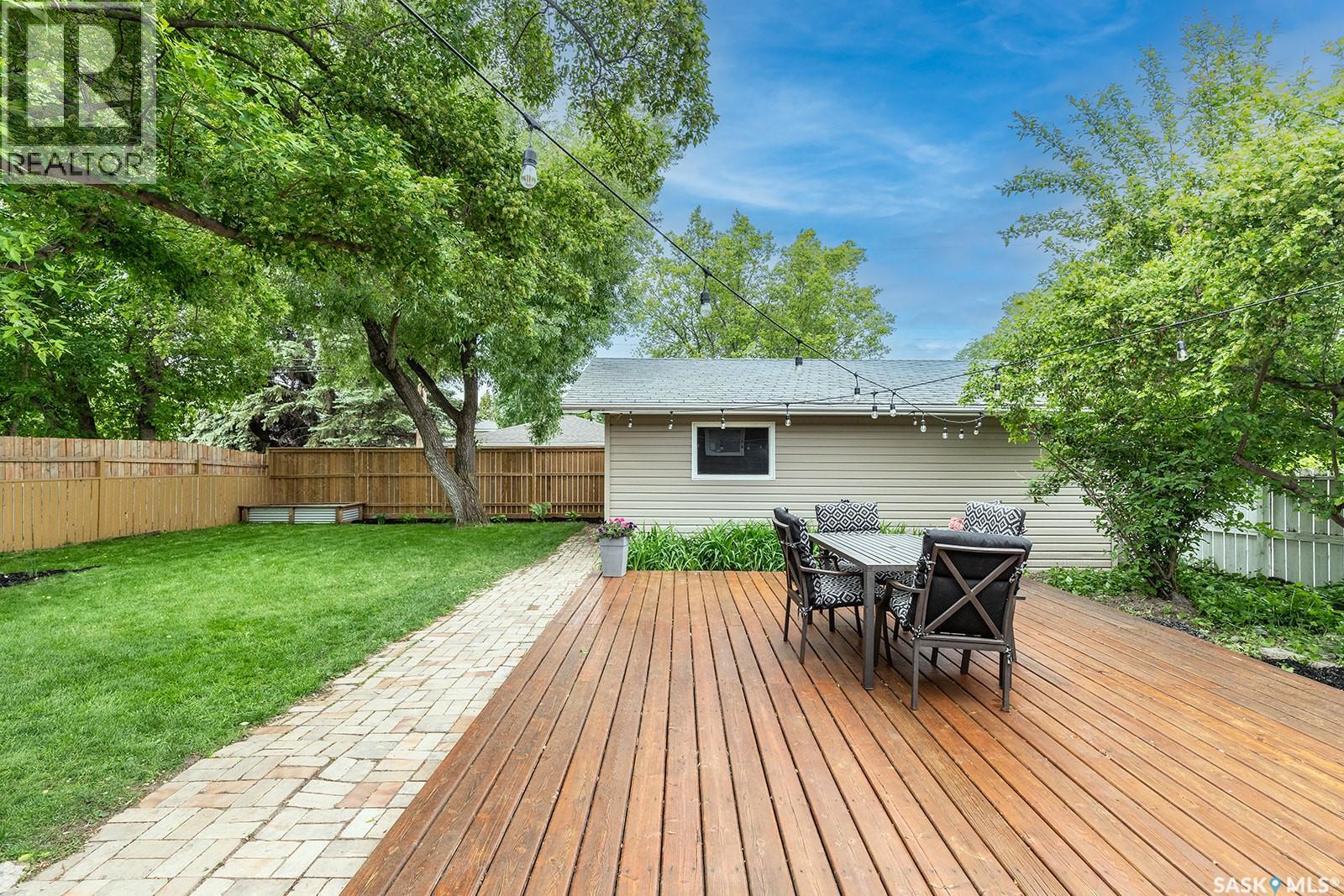 4 Rutter CRESCENT — photo 37