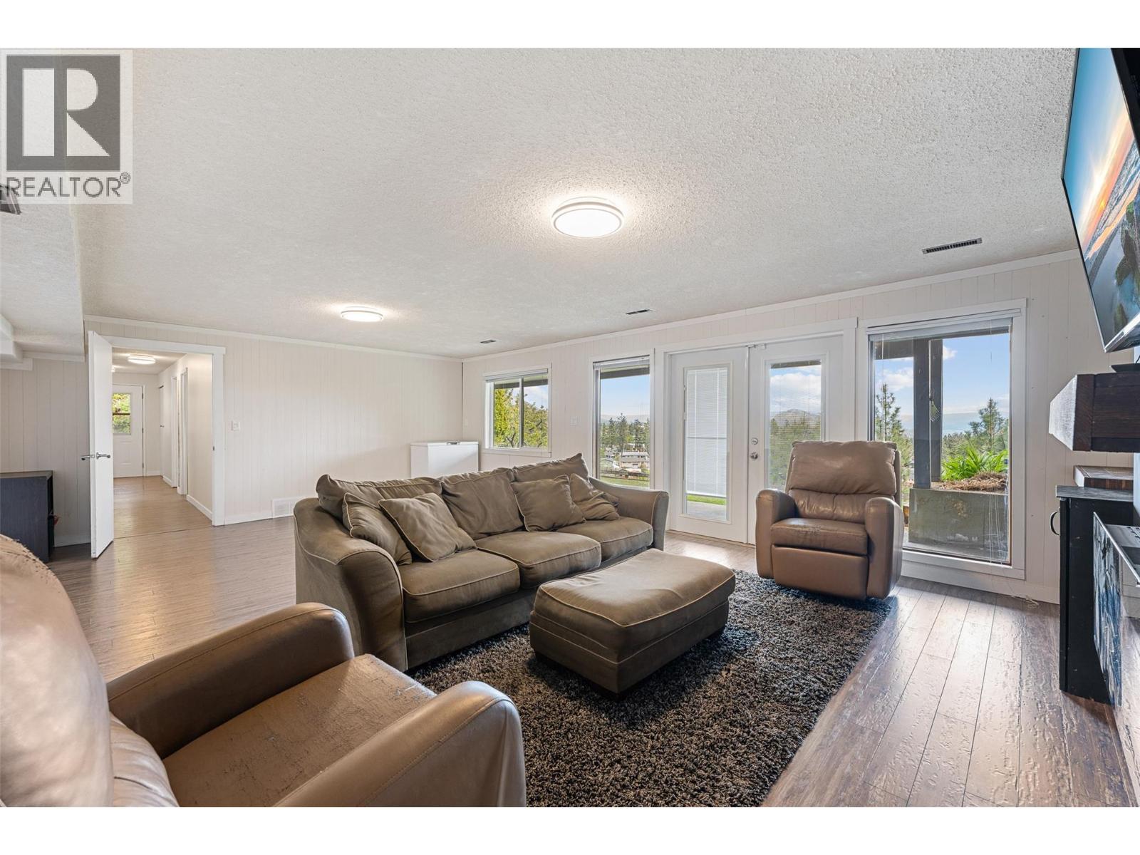 3349 McQueen Road - 38