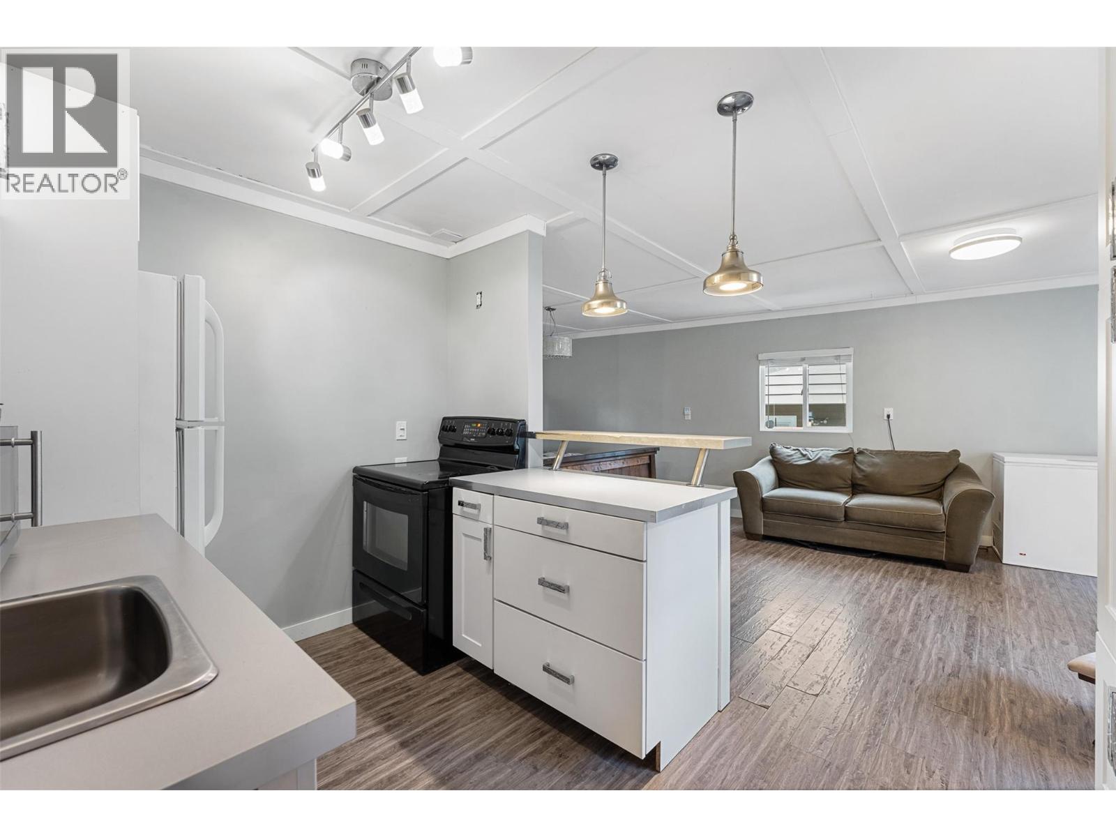 3349 McQueen Road - 42