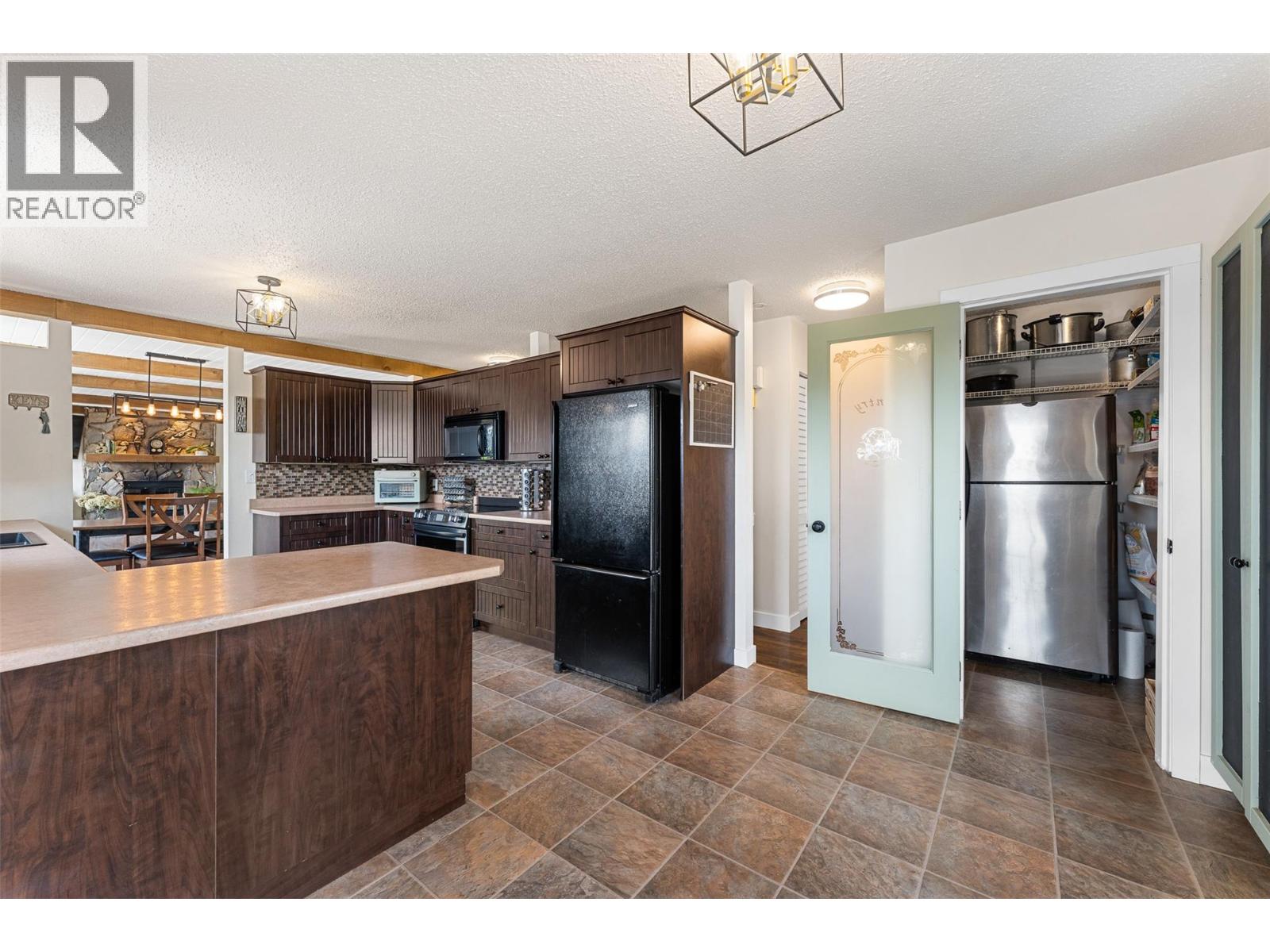 3349 McQueen Road - 16