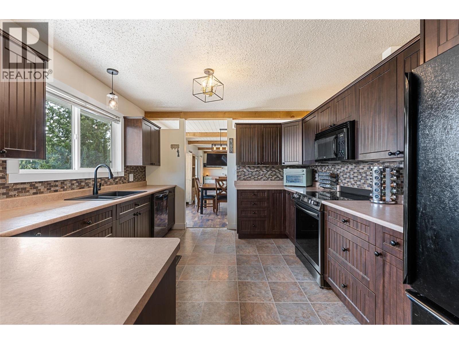 3349 McQueen Road - 17