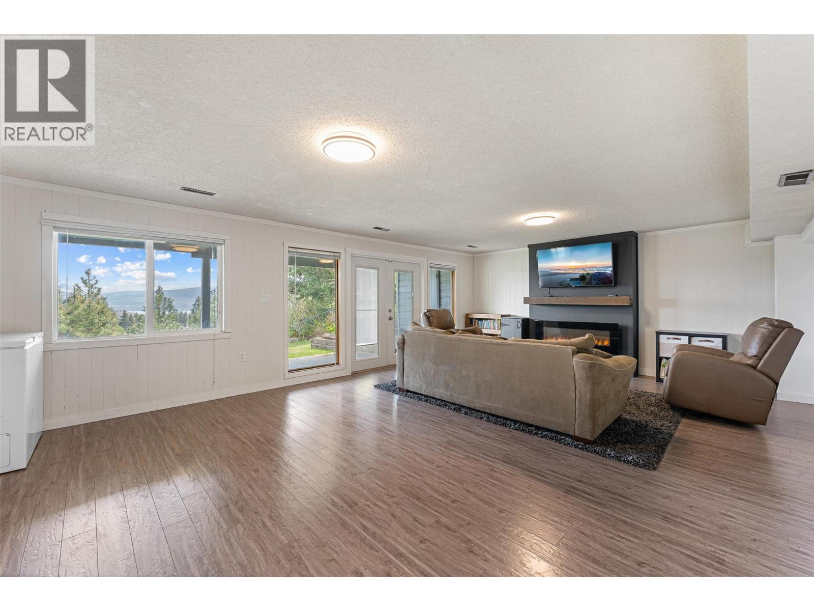 3349 McQueen Road - 36
