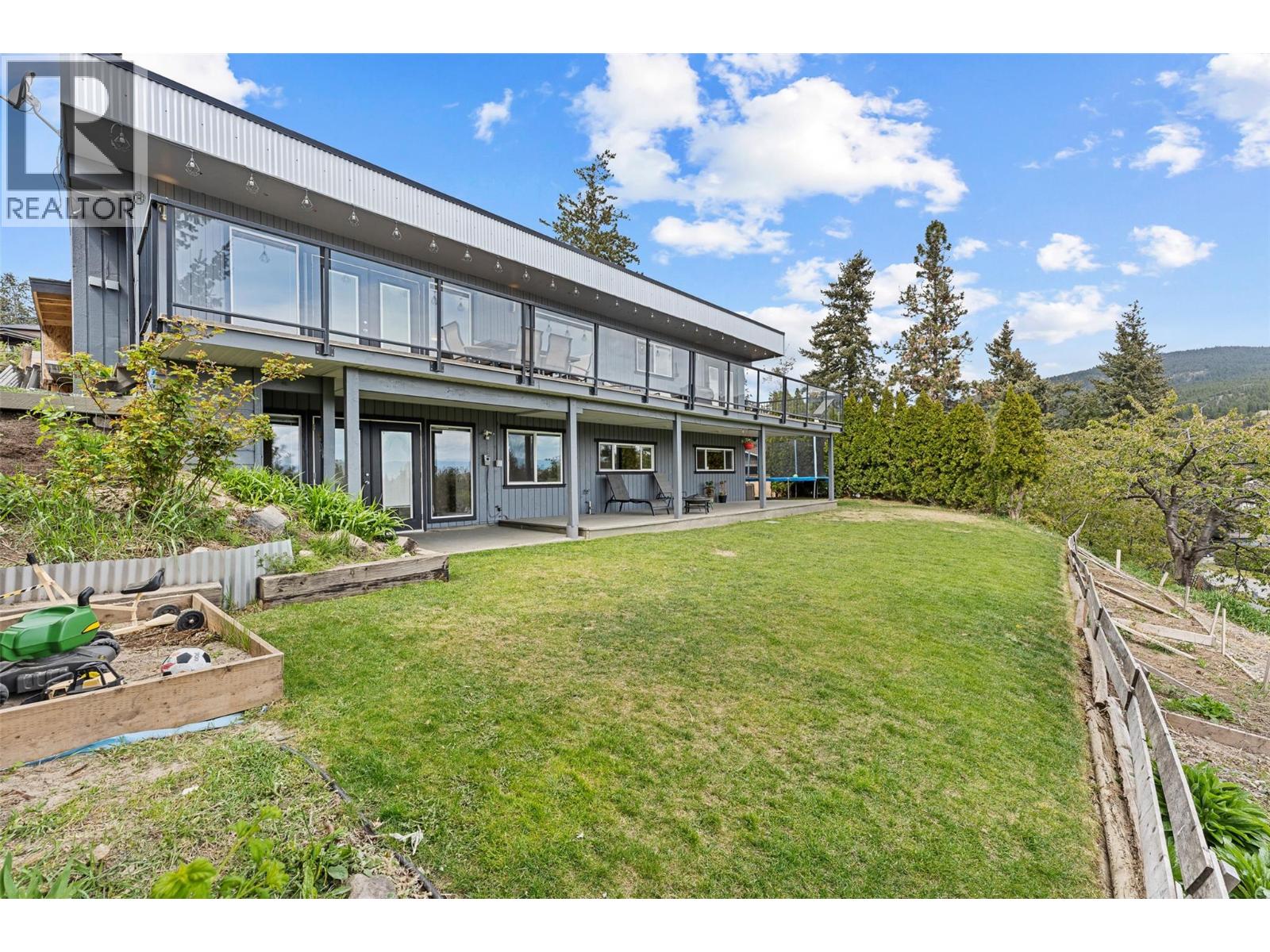 3349 McQueen Road - 46