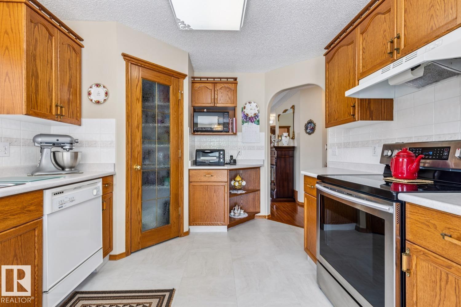 5131 152A AV NW — photo 13