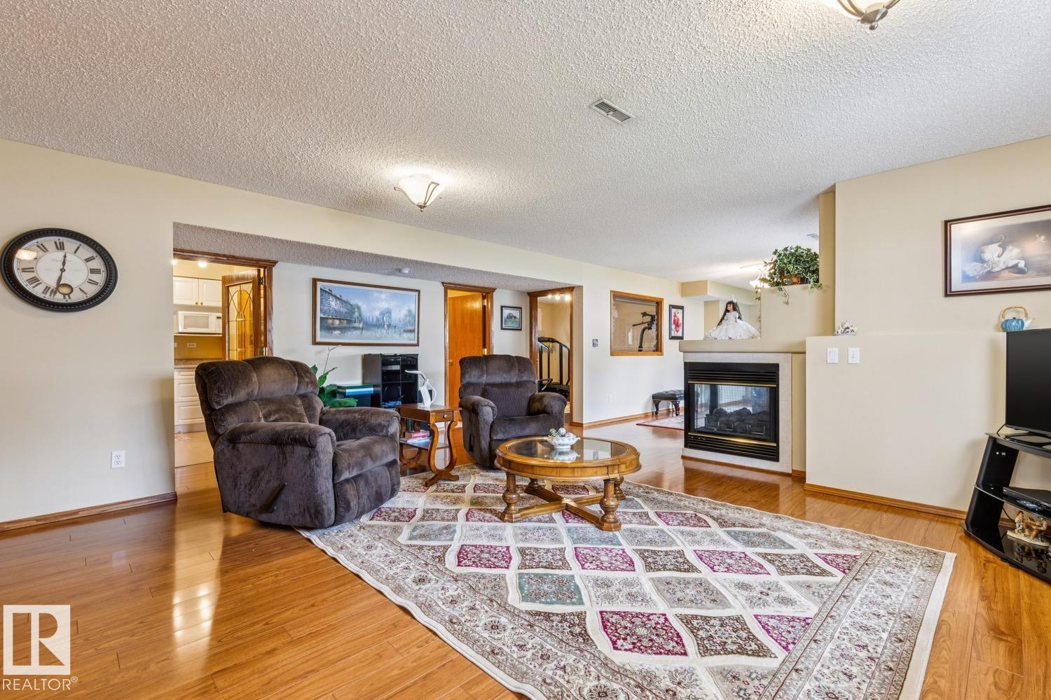 5131 152A AV NW — photo 41