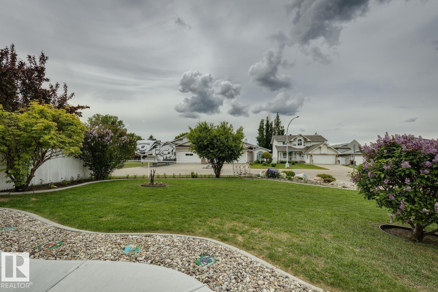 5131 152A AV NW — photo 63