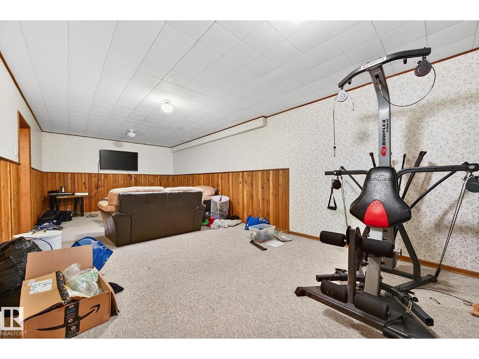 8814 162 ST NW - 19