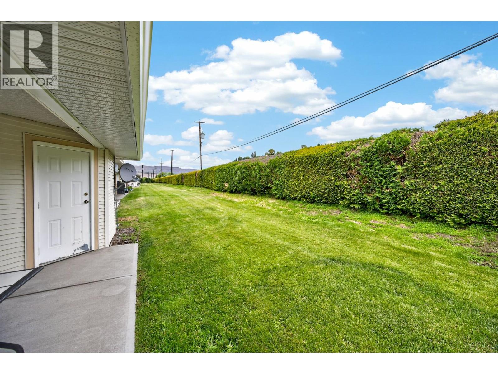 #9 807 RAILWAY Avenue - 28