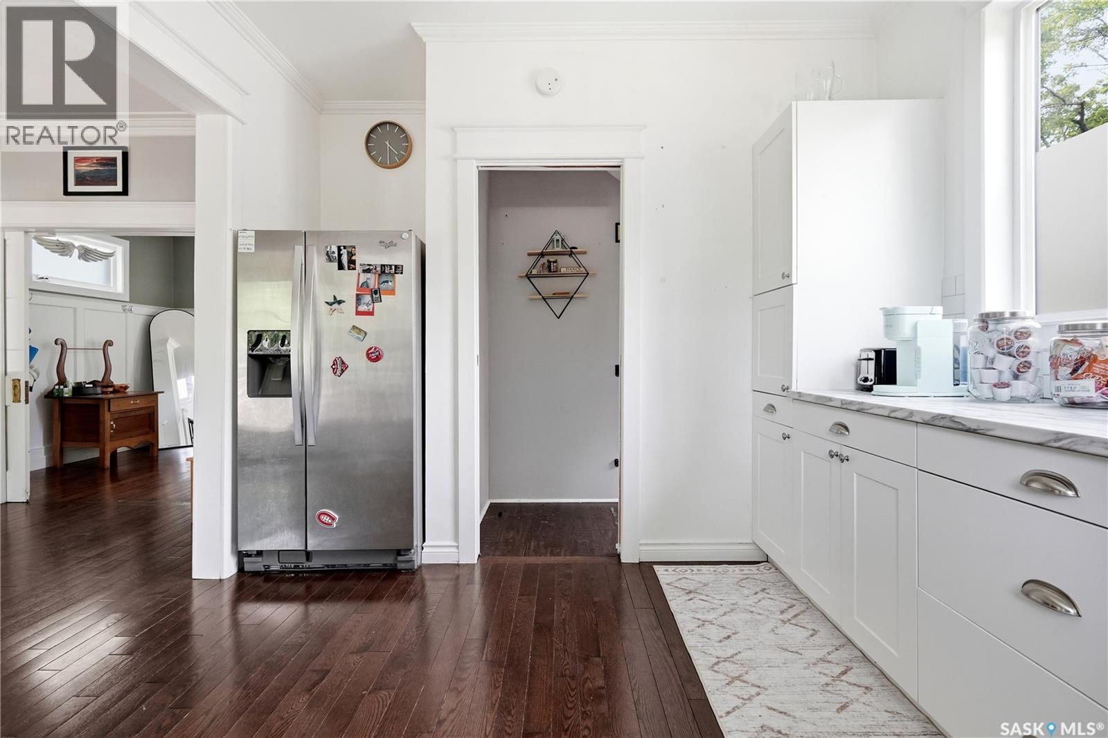 1027 Grafton AVENUE — photo 17