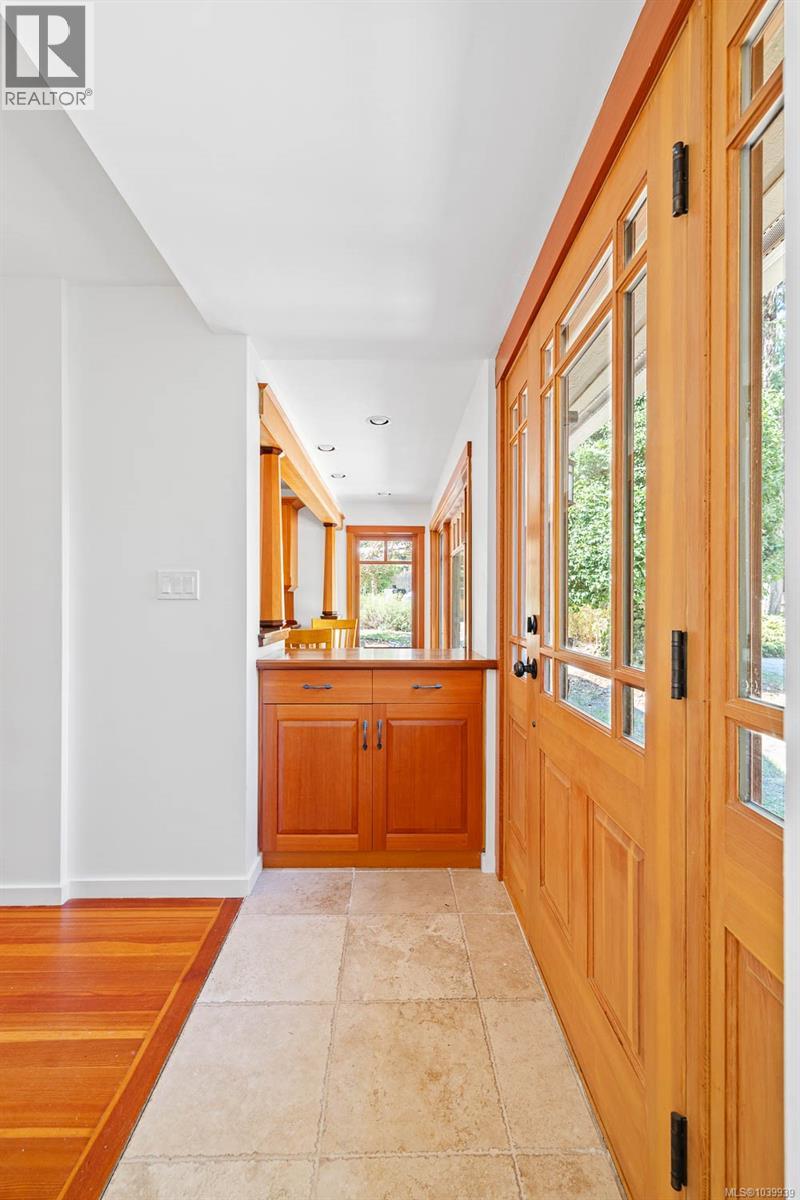 2254 North End Rd - 14