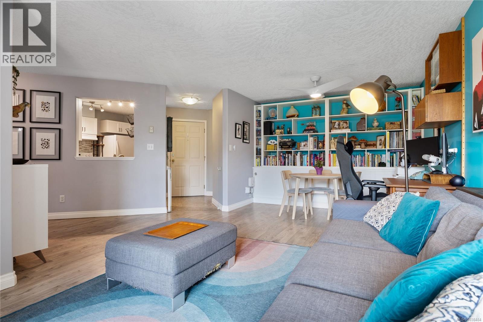 #212 3010 Washington Ave - 10