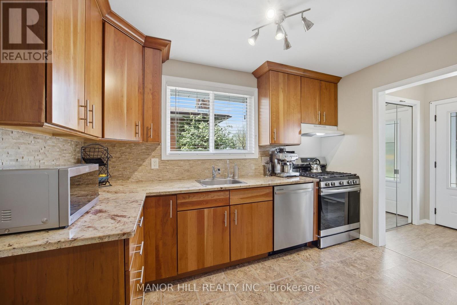 513 HAVELOCK DRIVE - 4