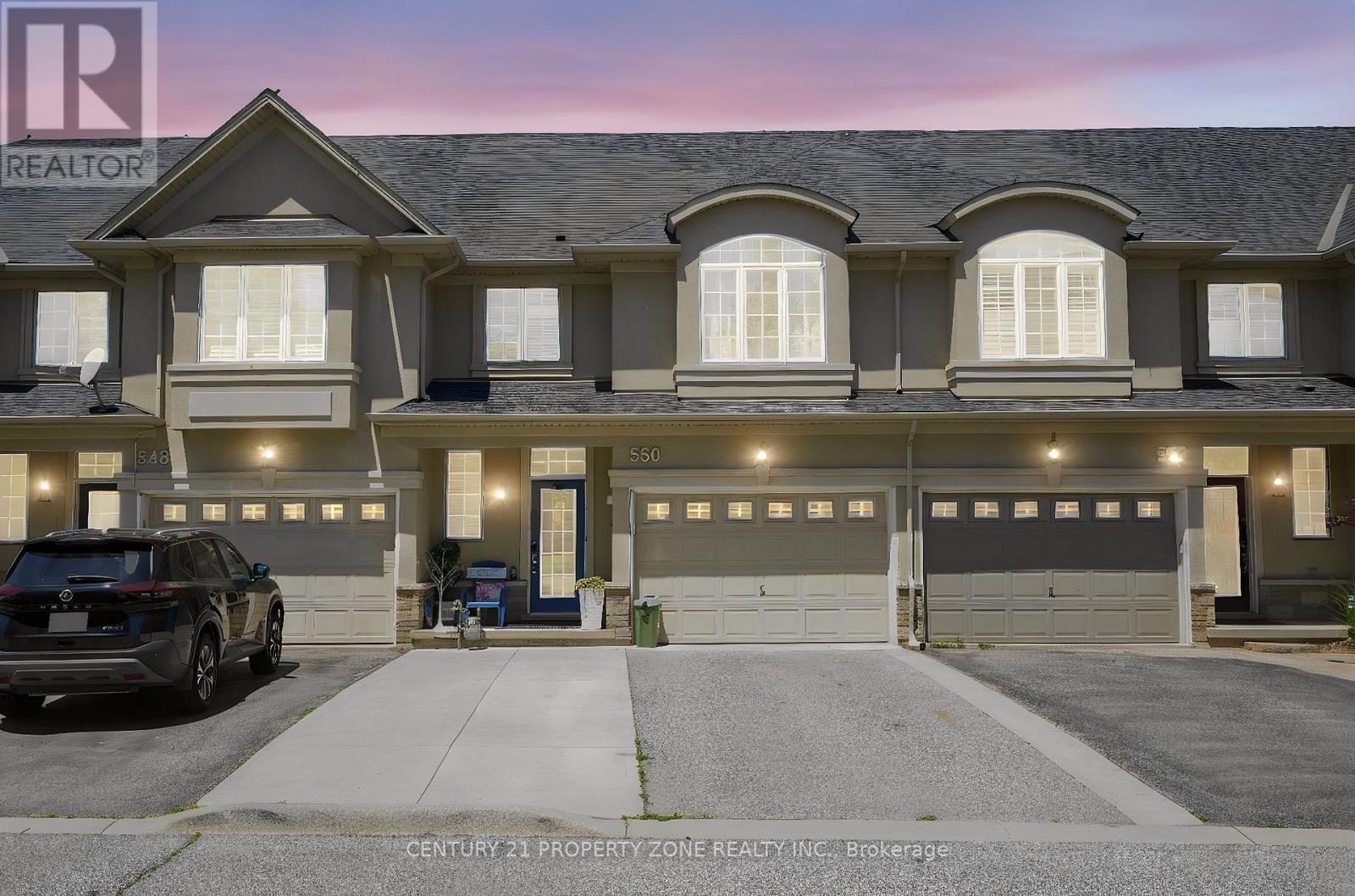 550 STONEHENGE DRIVE - 1