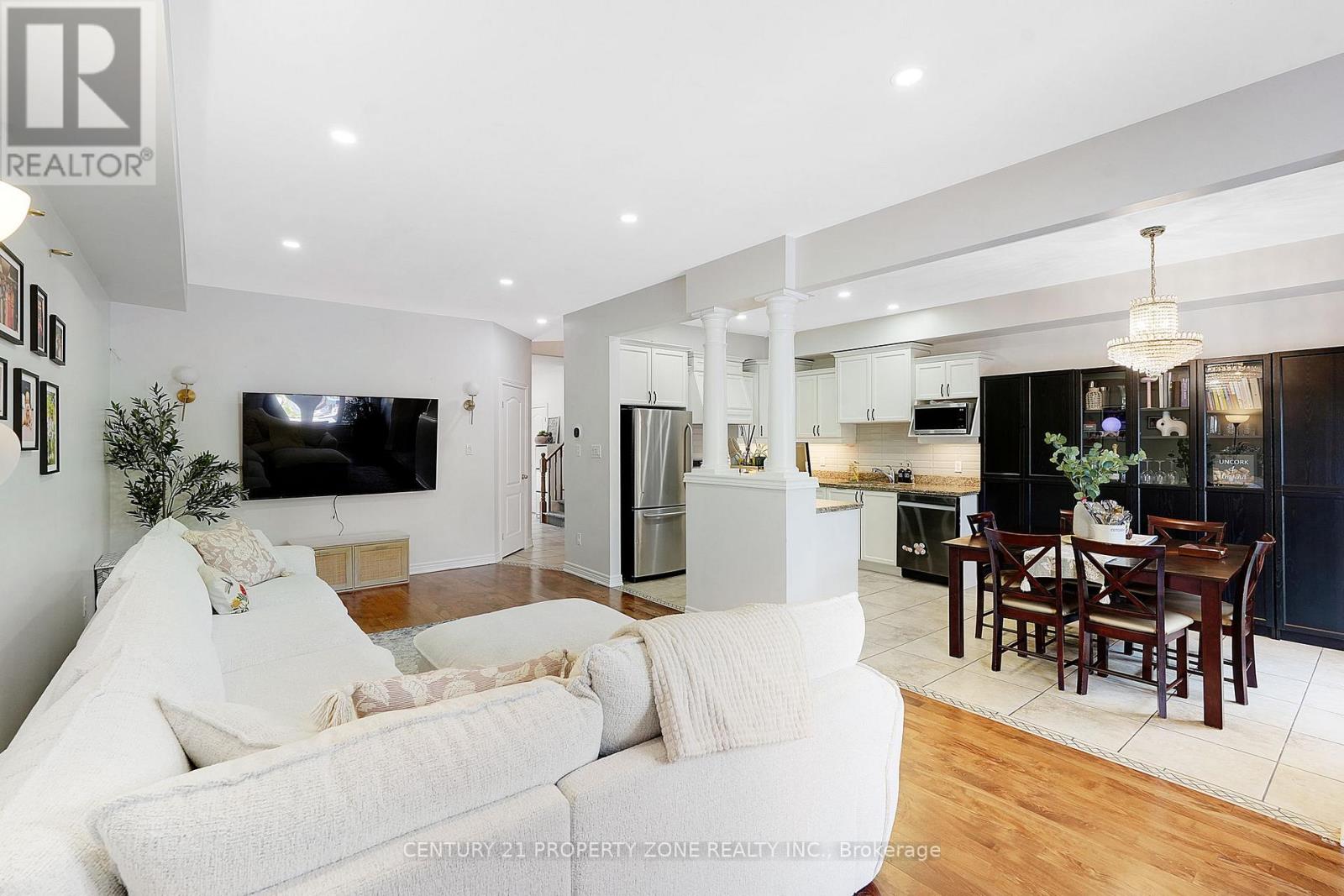 550 STONEHENGE DRIVE - 13