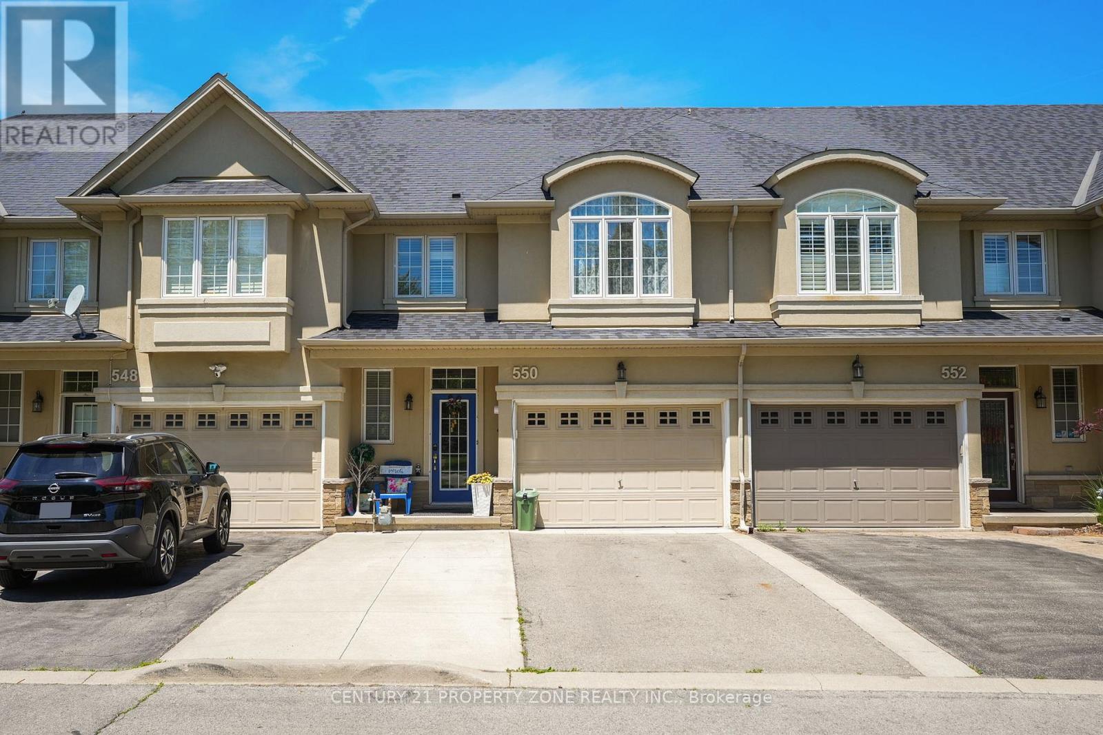 550 STONEHENGE DRIVE - 2