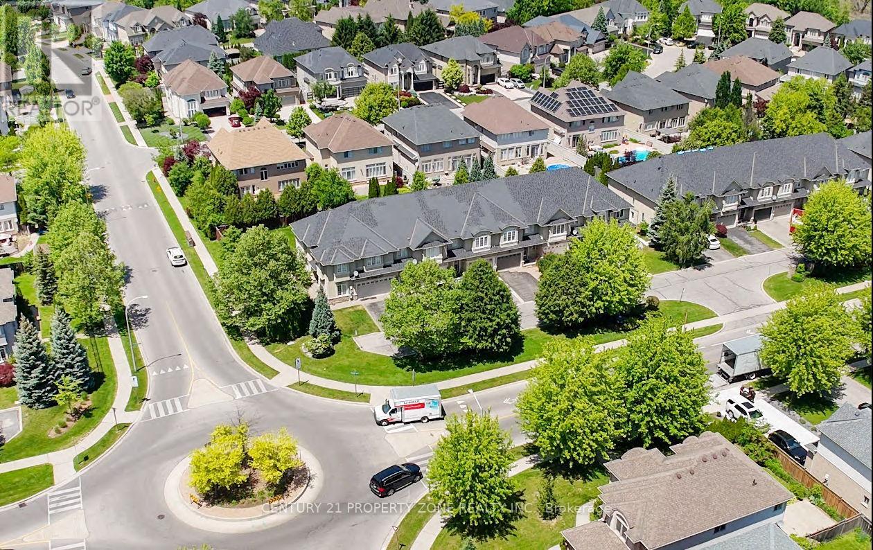550 STONEHENGE DRIVE - 5