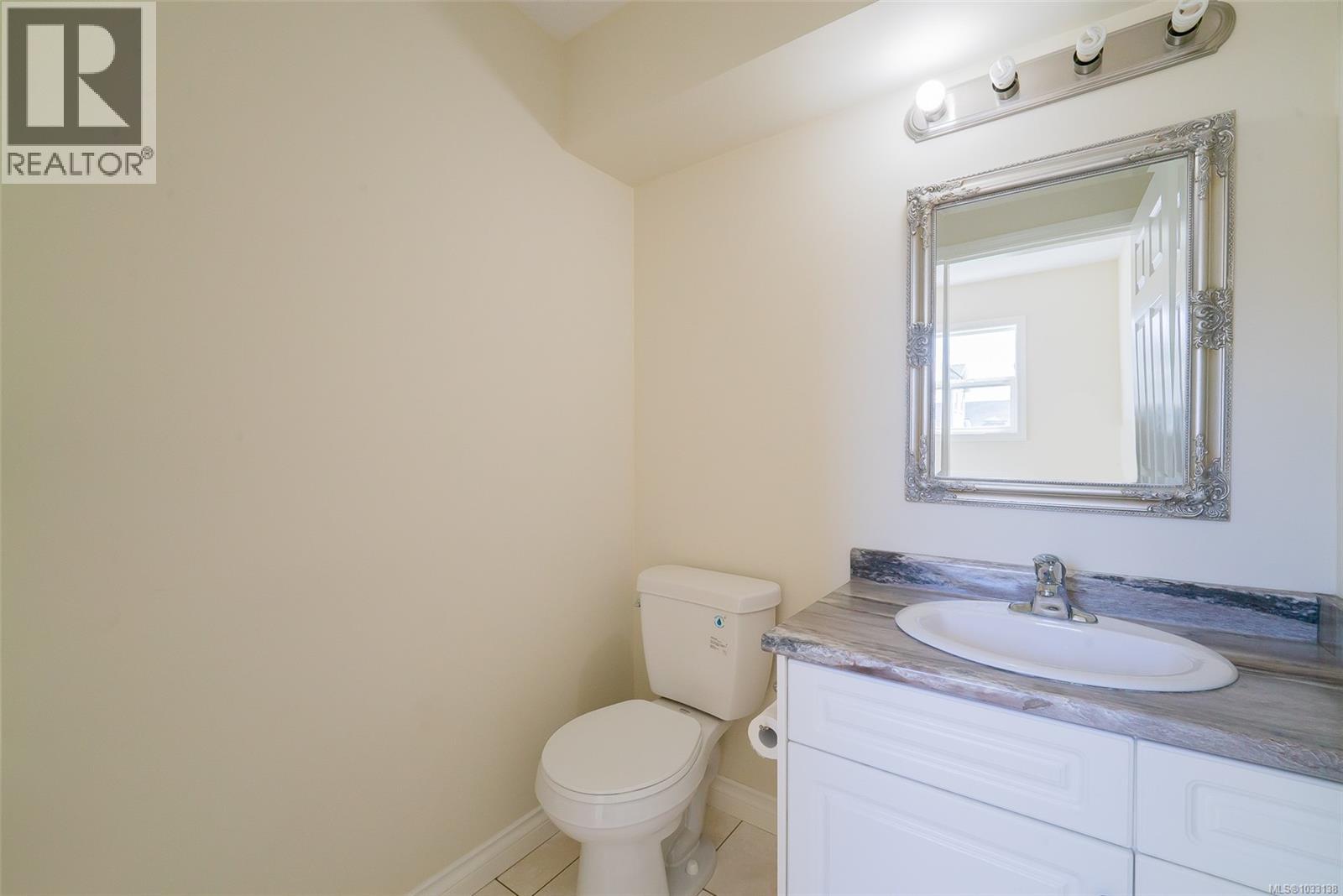 2145 Village Dr - 26