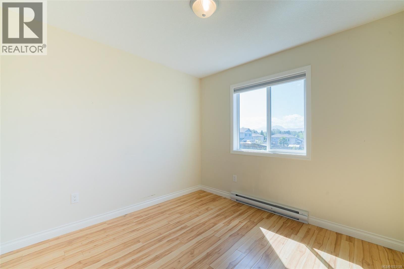 2145 Village Dr - 23