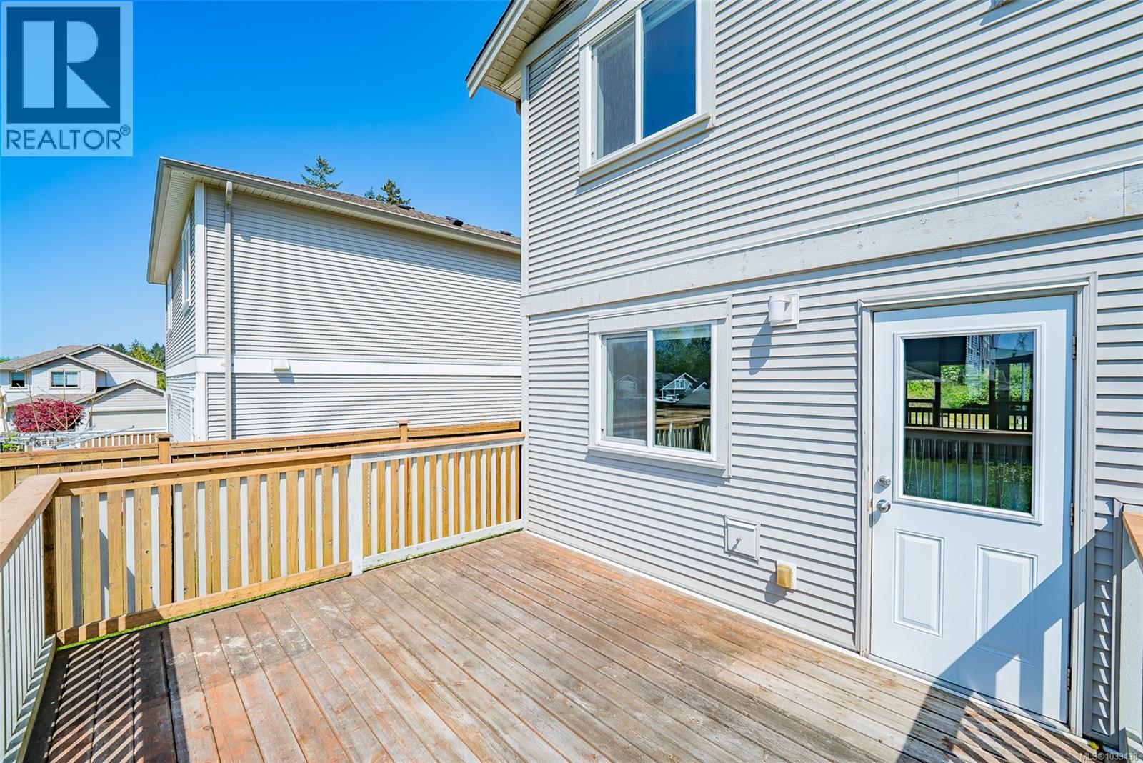 2145 Village Dr - 35