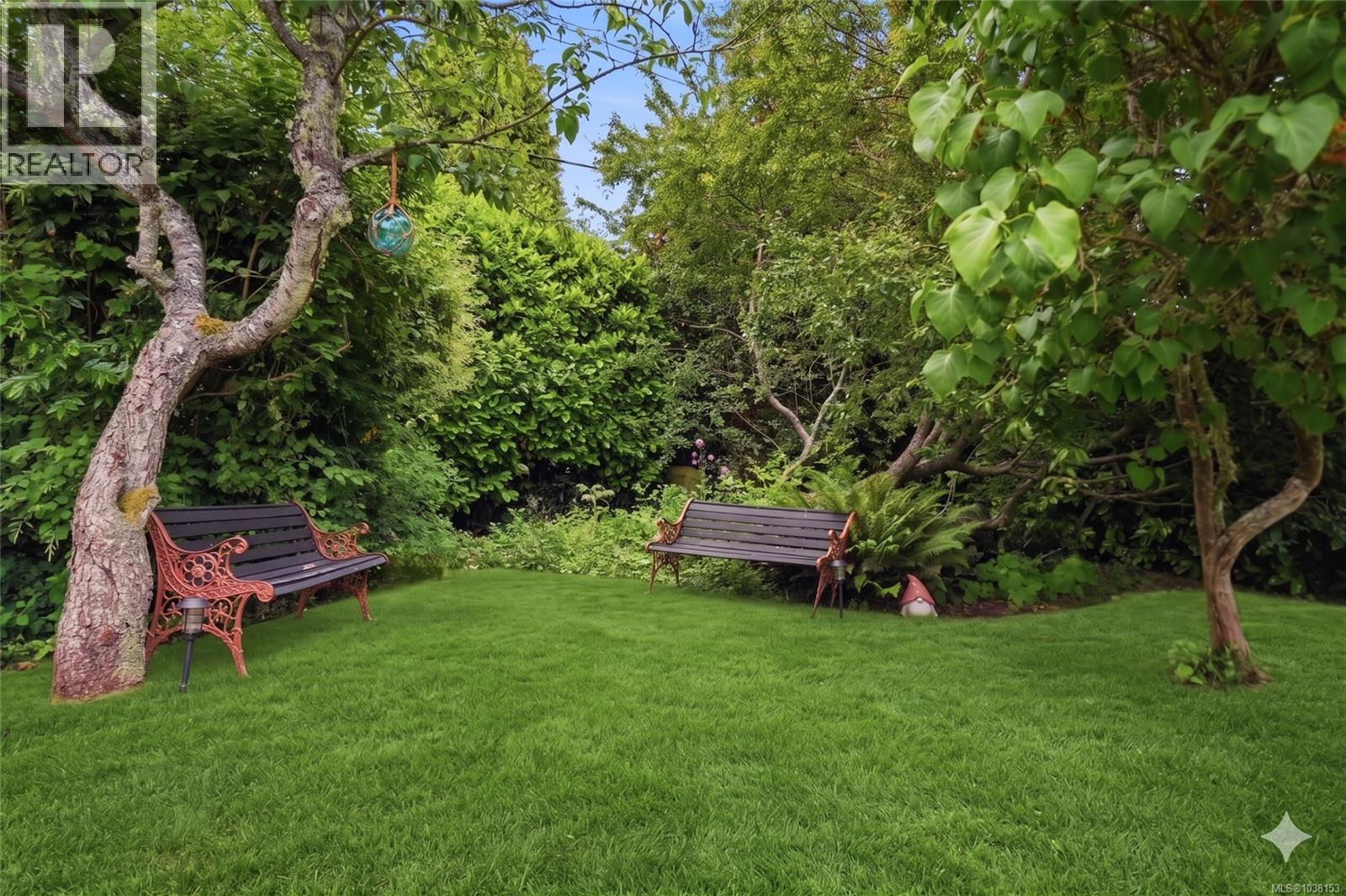 221 Elizabeth Ave - 54