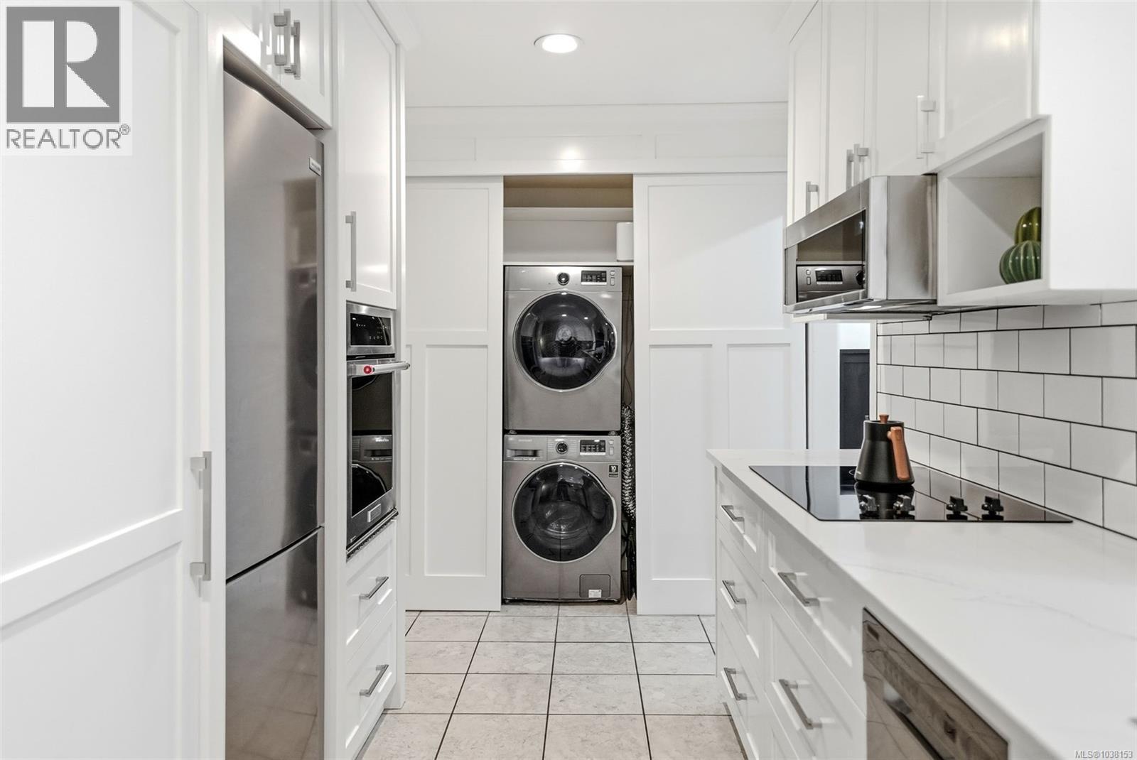 221 Elizabeth Ave - 22