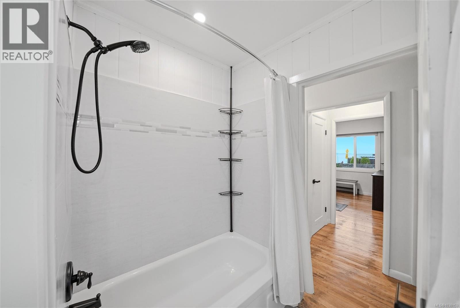 221 Elizabeth Ave - 33