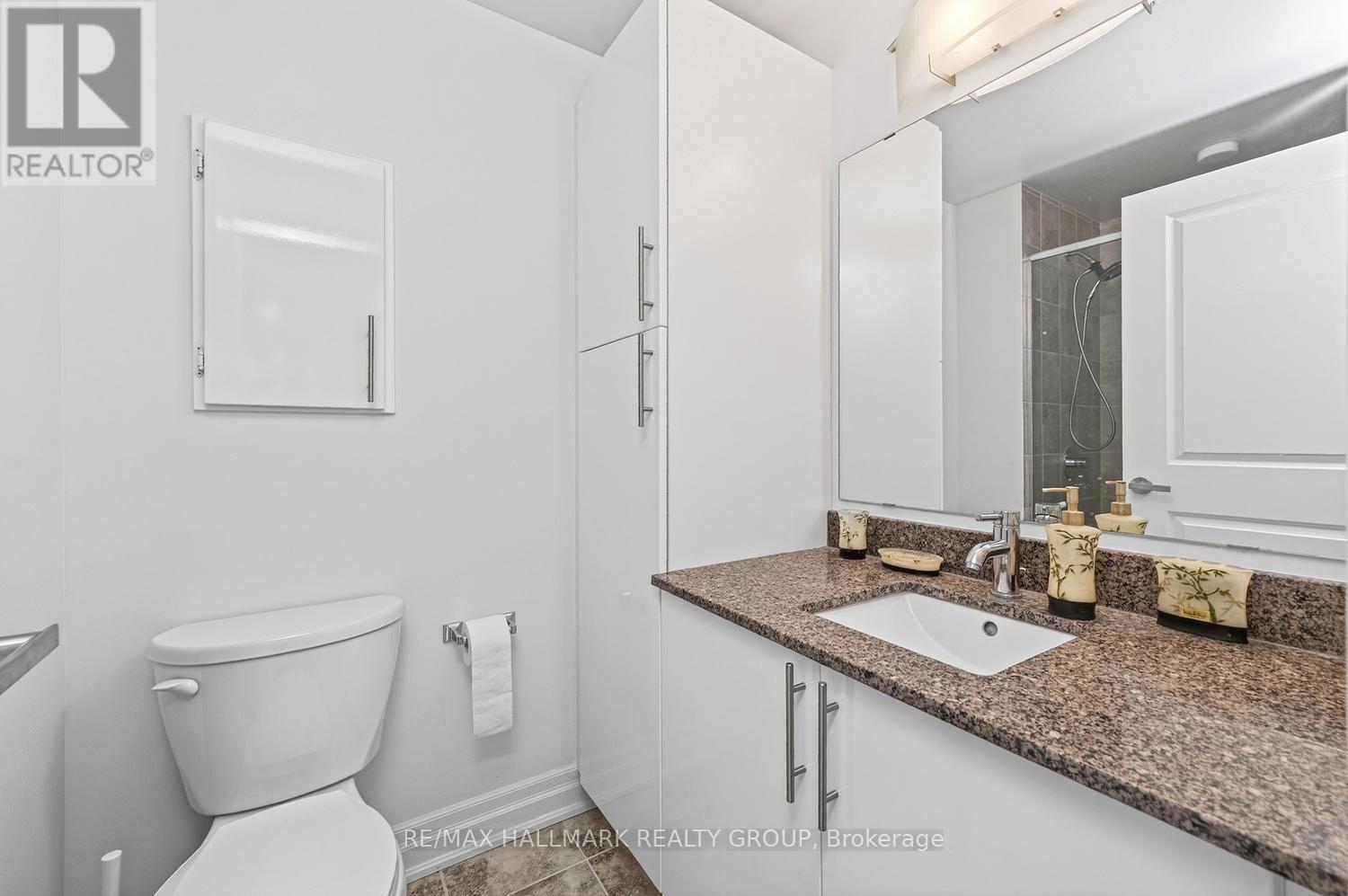 2 Bed, 2 Bath House for Sale in Ottawa – 1107 – 90 LANDRY STREET, Ottawa – MLS# X13434880 - Image 20