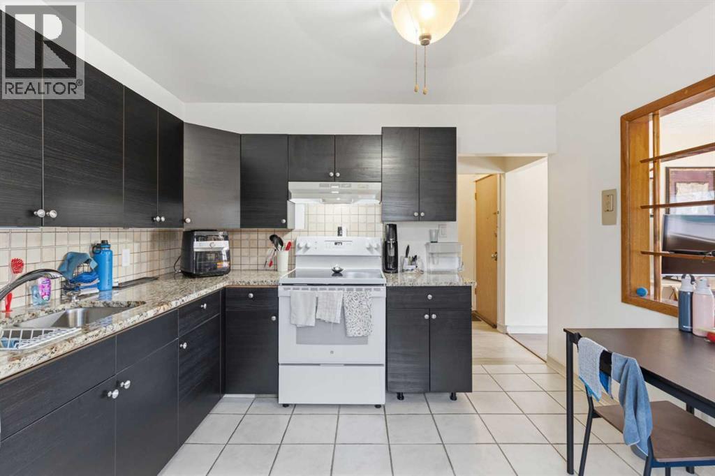1108 15 Avenue NE — photo 15