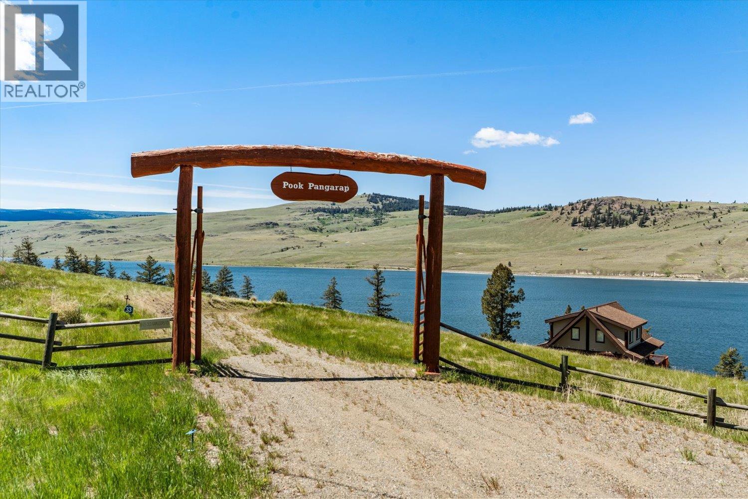 8605 Old Kamloops Road - 38