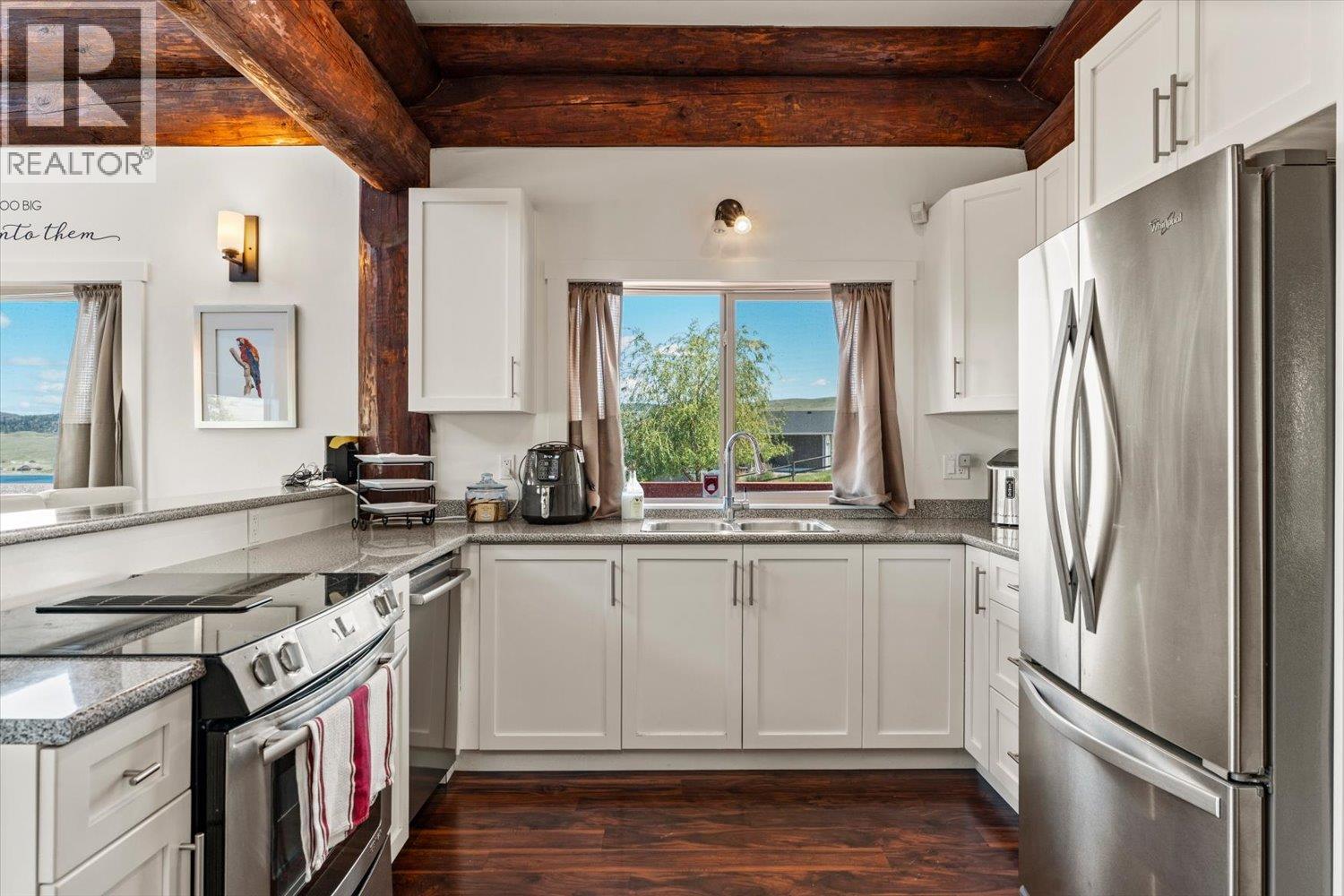 8605 Old Kamloops Road - 11