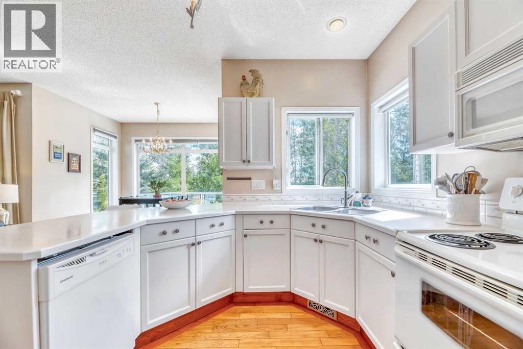 185 Douglas Glen Heath SE — photo 17