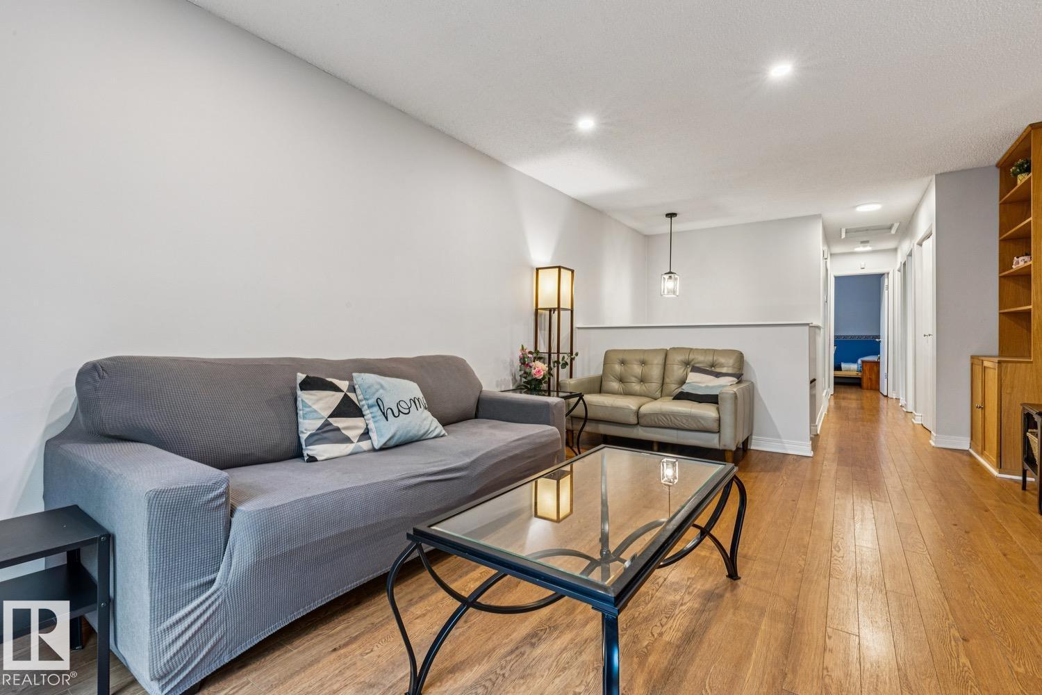 3 GARETH PL — photo 10