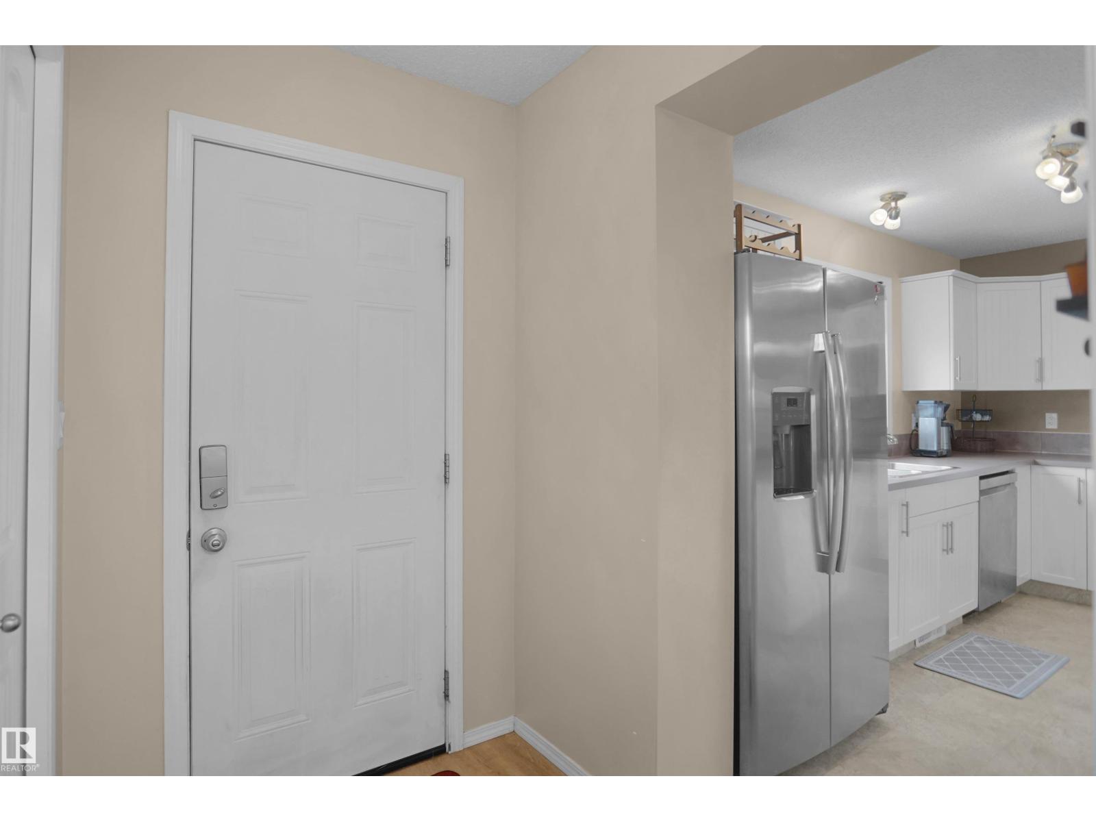 292 SIMMONDS WY — photo 22