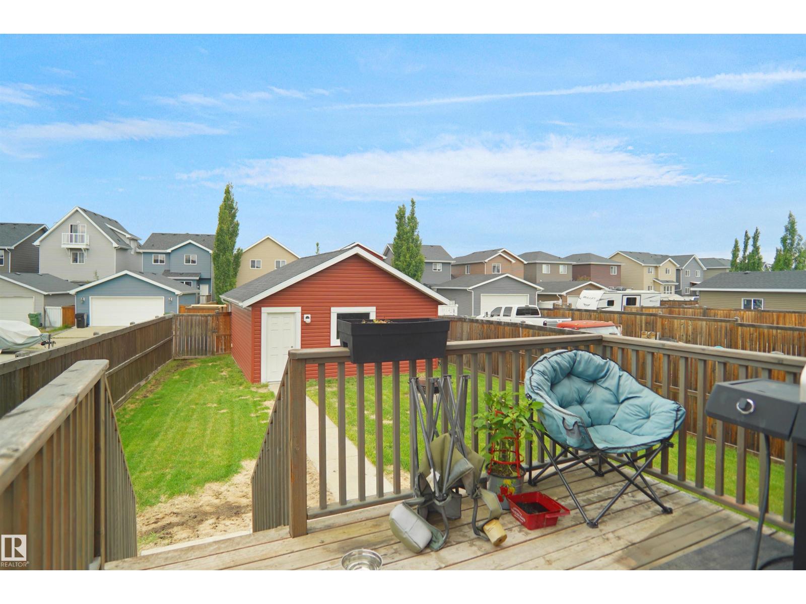 292 SIMMONDS WY — photo 38