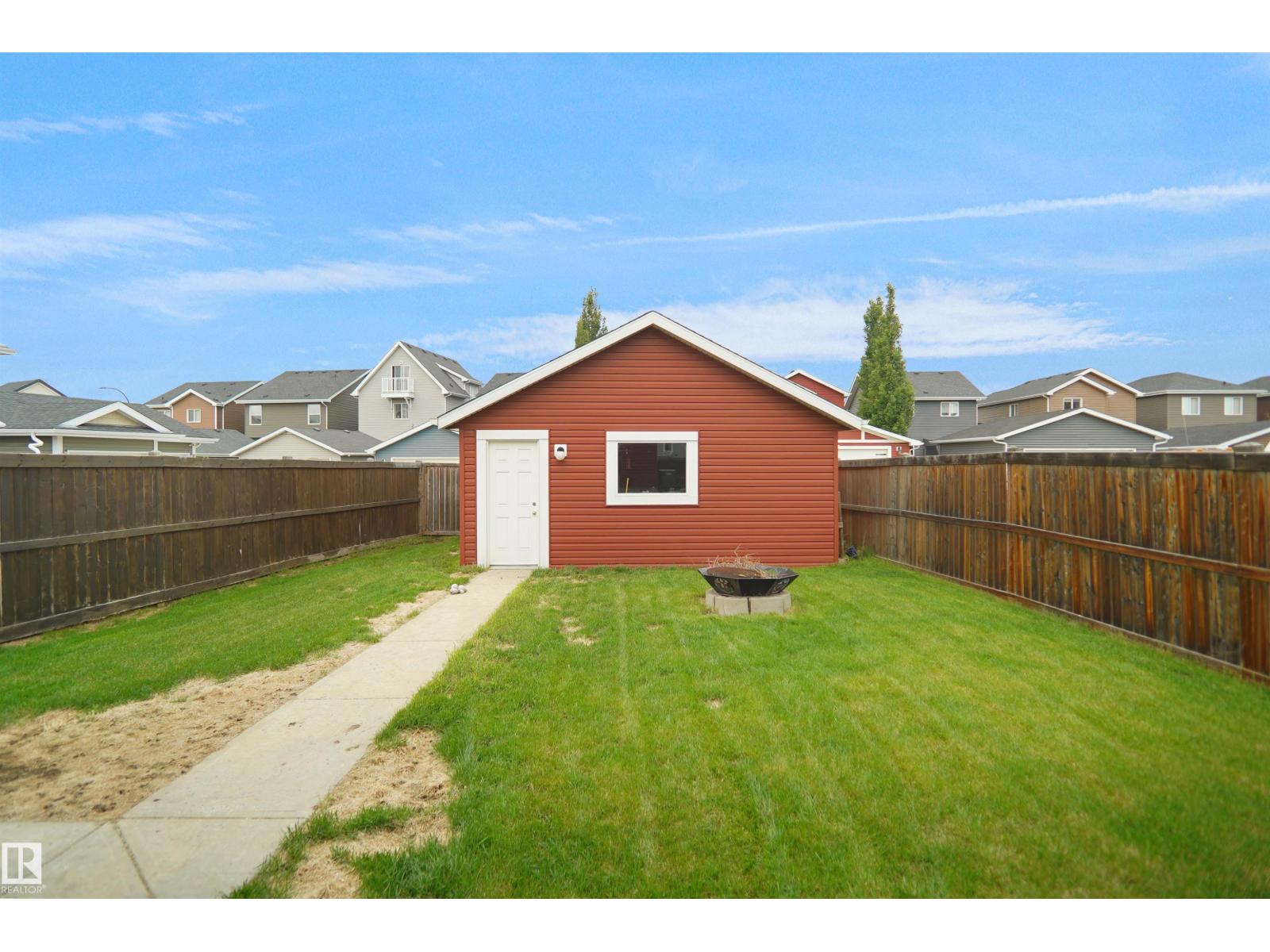292 SIMMONDS WY — photo 41