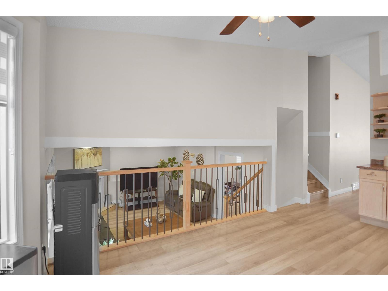 15536 70 ST NW — photo 15