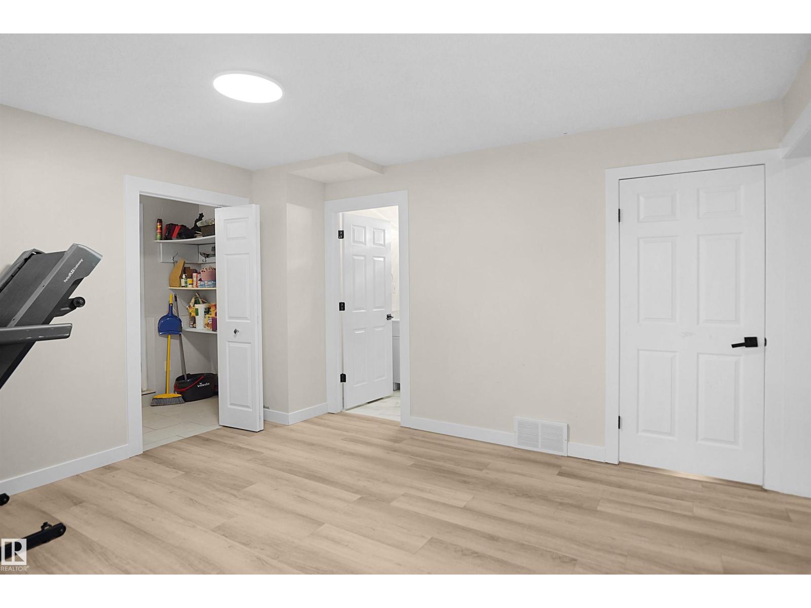 15536 70 ST NW — photo 34