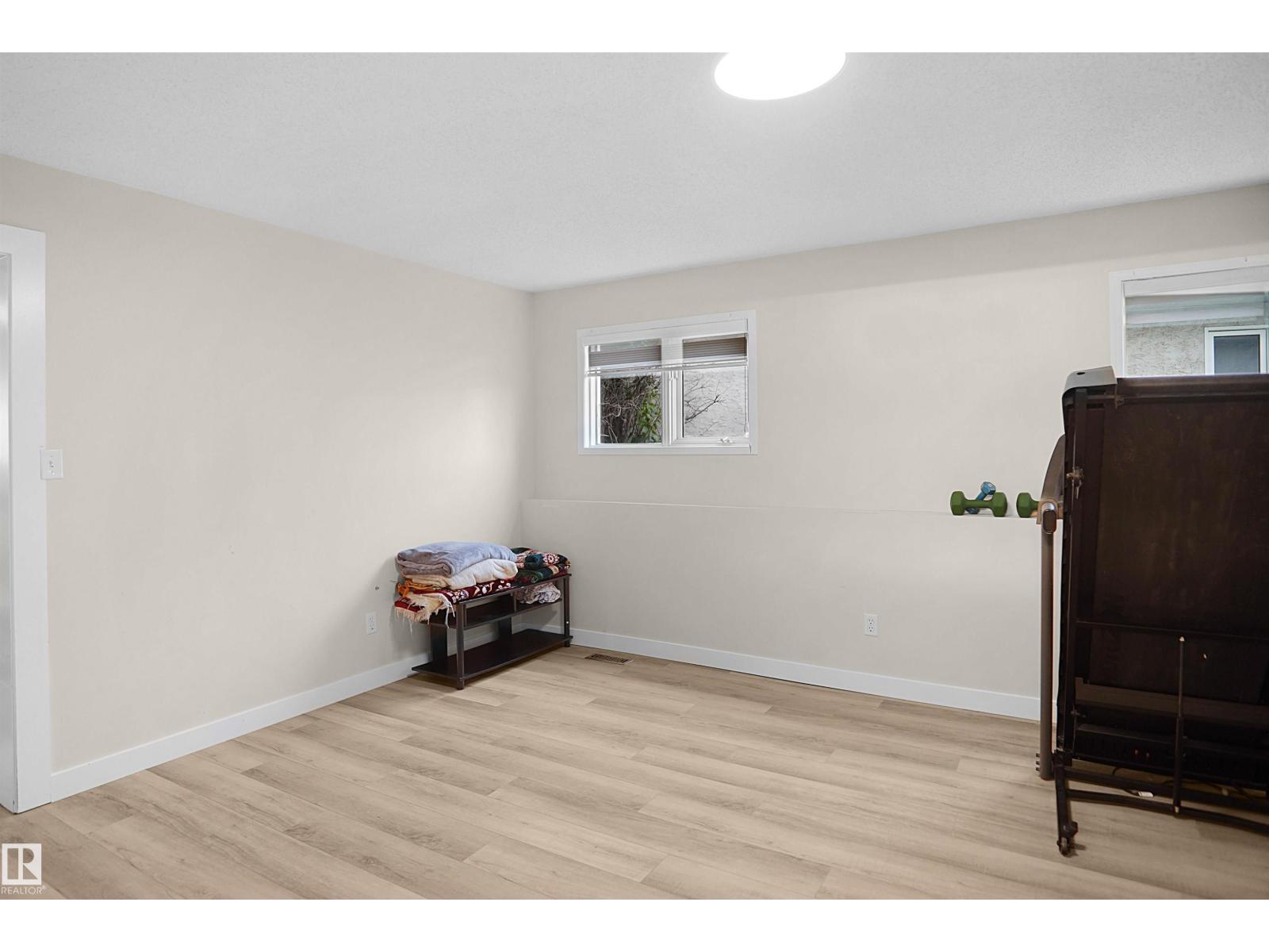 15536 70 ST NW — photo 35