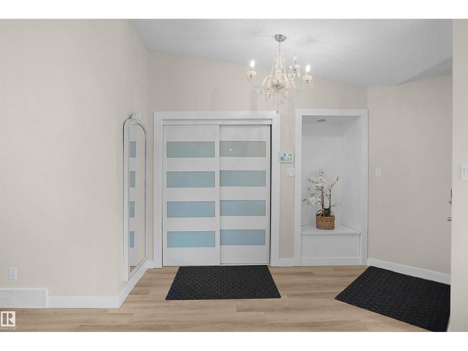 15536 70 ST NW - photo 4