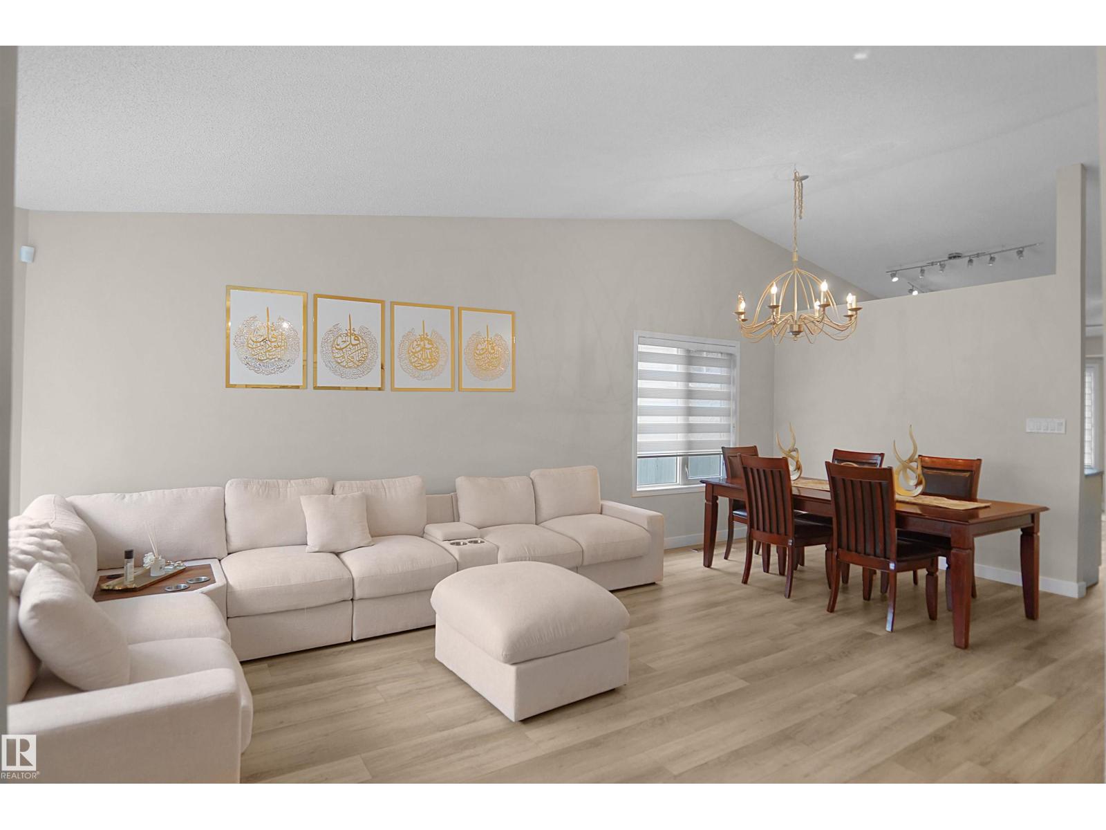 15536 70 ST NW - photo 5