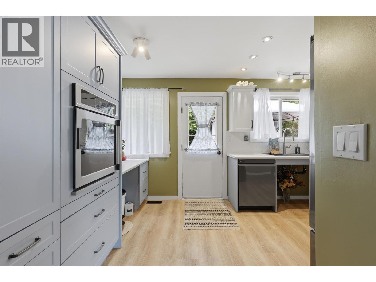 1681 SPRINGHAVEN PLACE Avenue, Kamloops
