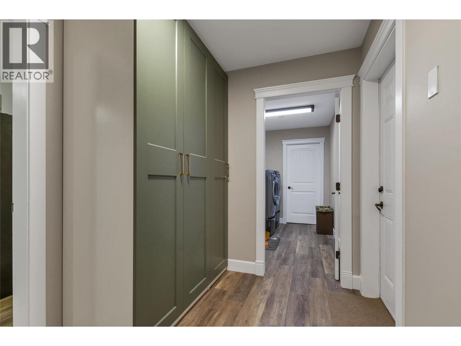 1449 Red Mountain Place - 47
