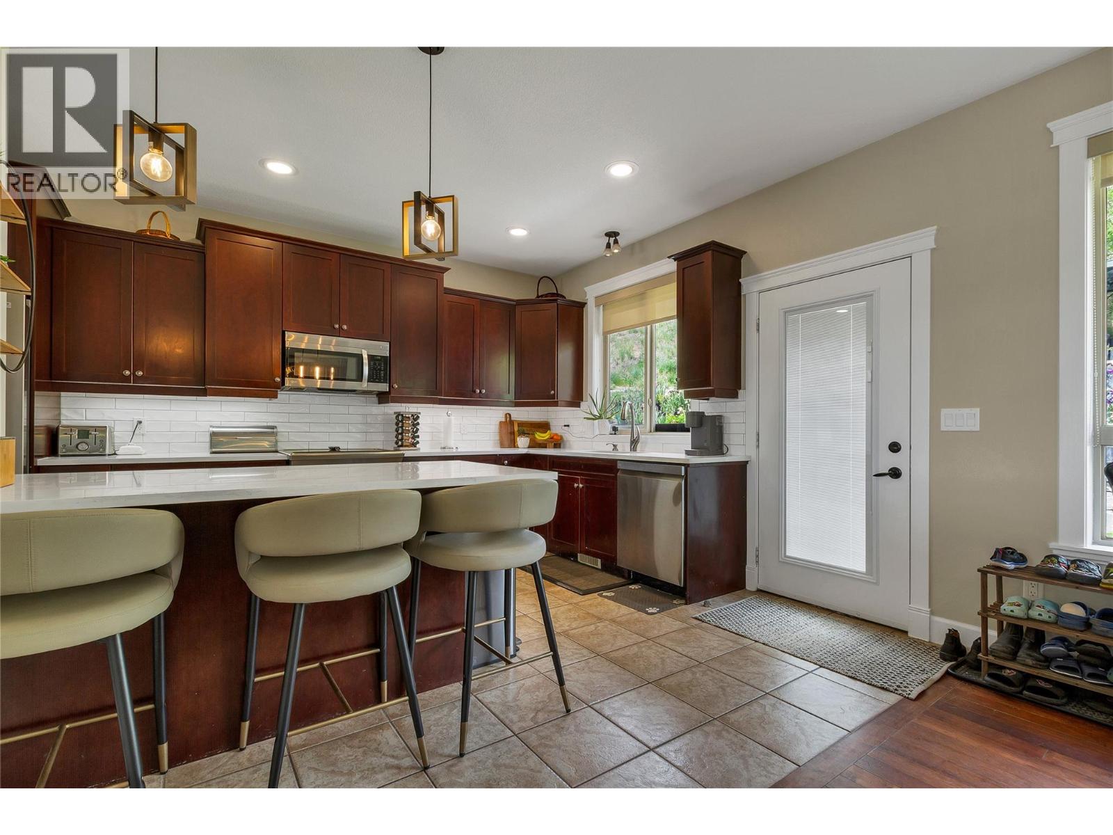 1449 Red Mountain Place - 13