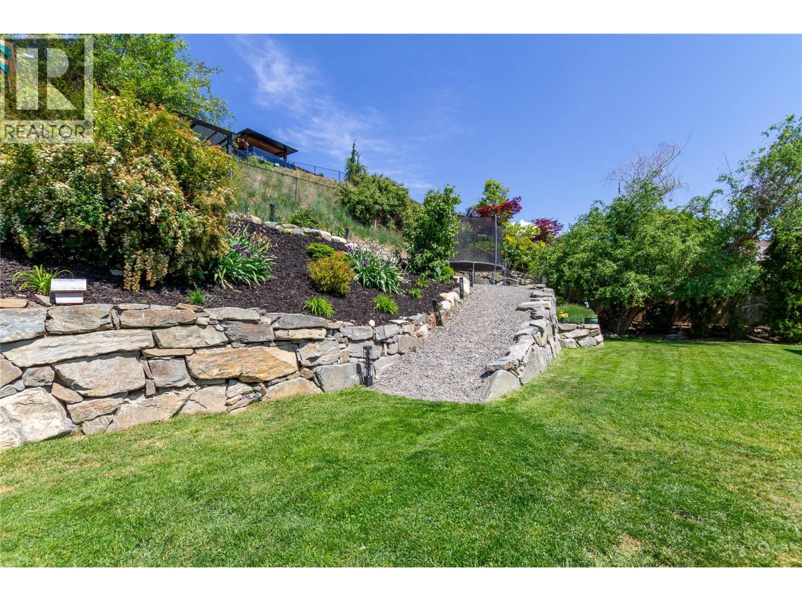 1449 Red Mountain Place - 50