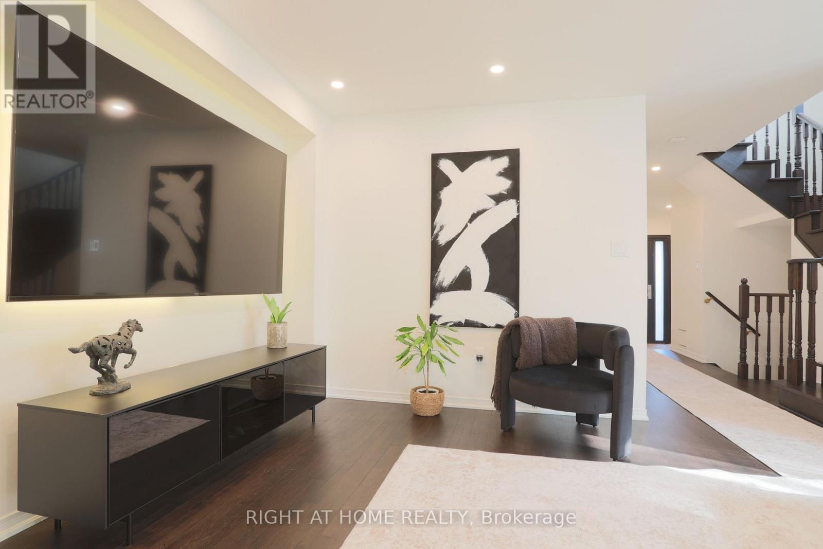 263 GOLDEN ORCHARD ROAD - 11