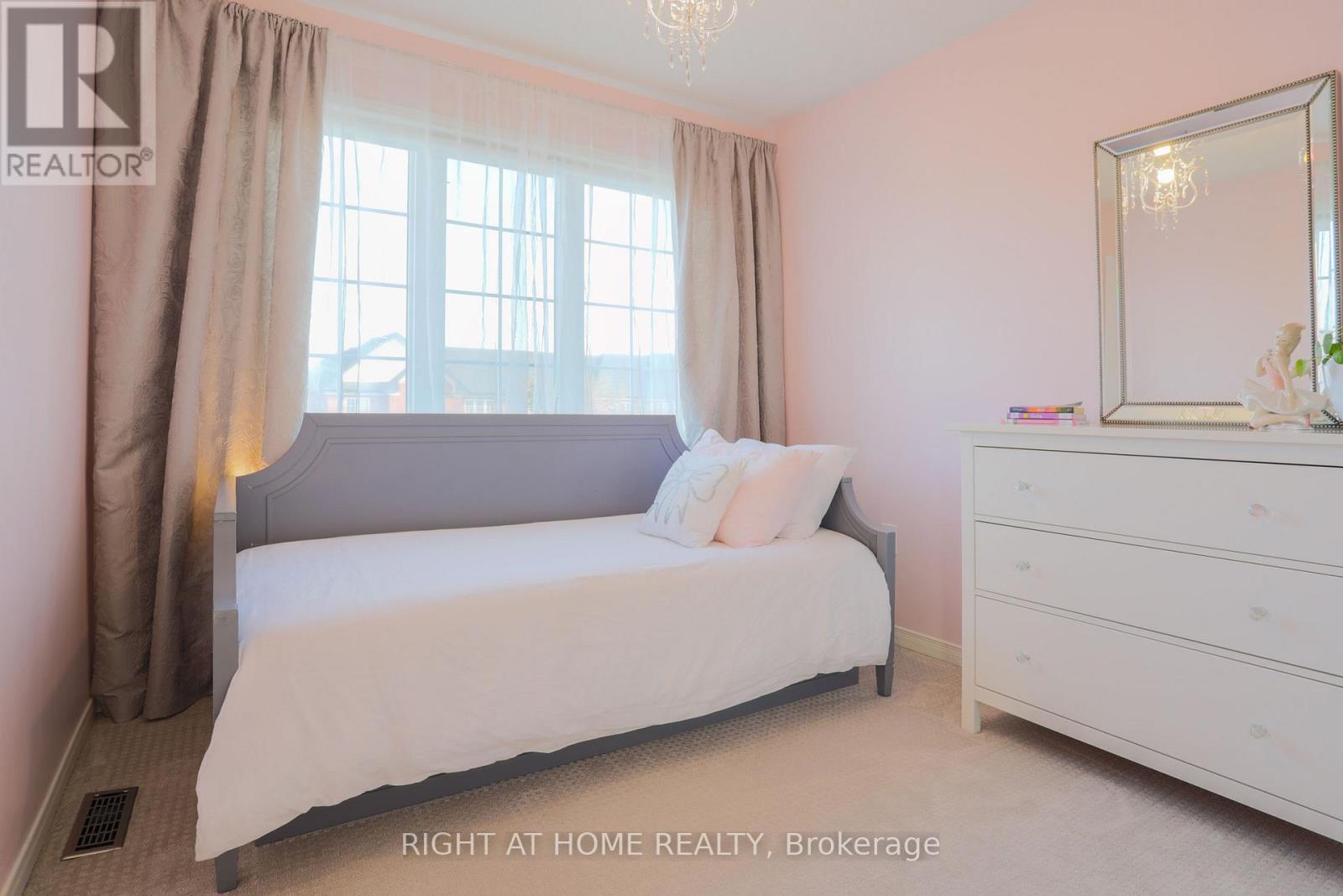 263 GOLDEN ORCHARD ROAD - 34