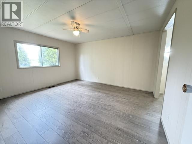 #102 3001 N MACKENZIE AVENUE - 9