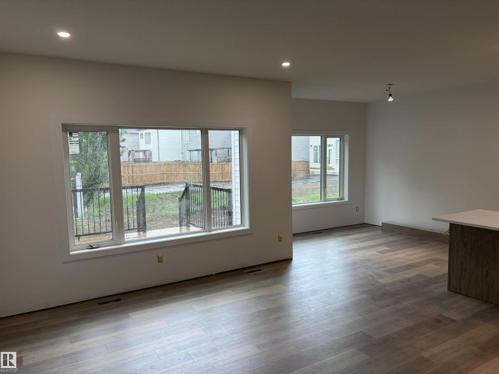 30 ELSINORE PL NW — photo 12