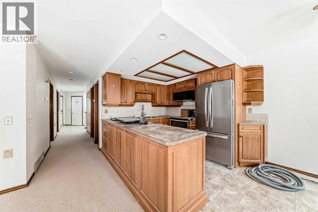 36 Woodside Close NW - photo 3